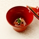 京都　瓢喜　京橋店：白木と銀箔の華やかな和空間。洗練された日本料理と「出汁しゃぶ」でもてなす一日に