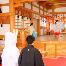 川原神社の結婚式