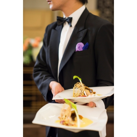 ホテル阪急インターナショナル：お年玉特典×絶品フレンチコース×本番さながらゲストサービス♪