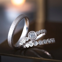 JEWEL SEVEN BRIDAL:アンティーク感とダイヤモンドの輝き、どちらも楽しめる心ときめくデザイン