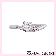 【マジョーレ】濃淡ピンクダイヤのグラデーションが可愛い「フレンチマリアンヌ」