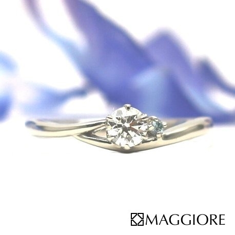 MAGGIORE アートダイヤモンド（マジョーレ）:【マジョーレ】シンプルなリング×ブルーダイヤでこだわりを演出できるエンゲージ
