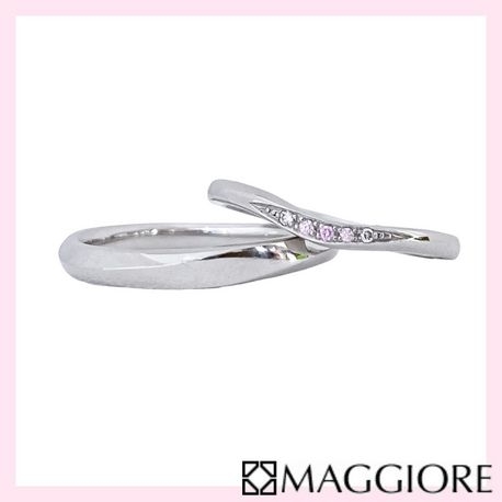 MAGGIORE アートダイヤモンド（マジョーレ）:【マジョーレ】Uラインで指のラインも綺麗に見える華奢なデザインのマリッジリング