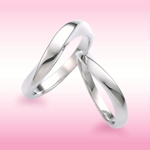 Sakai & Rose Vie（サカイ　アンド　ローズ　ヴィ）:永遠の意味を込めた、華奢指に見えるひっかかりの無い婚約指輪