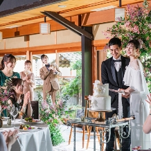 ＴＨＥ ＧＡＲＤＥＮ ＤＩＮＩＮＧ 弓絃葉:70名様以上でご利用OK【80名252万】大人数での結婚式限定プラン【2027年7月までの結婚式限定】
