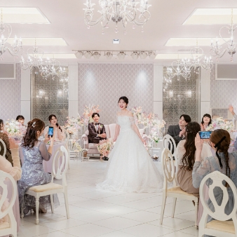 結婚式場：リニューアル記念☆1万円カタログ×20大特典当館人気No.1フェア