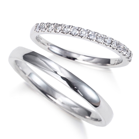 美しく輝く人気のプラチナハーフエタニティダイヤ結婚指輪が2本で16万8千円！｜美輪宝石｜ゼクシィ