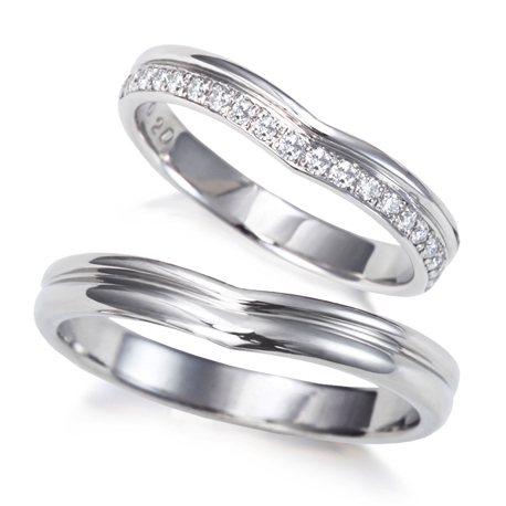 美輪宝石:美しいダイヤモンドラインが人気のプラチナ結婚指輪が２本で22万円！美輪宝石