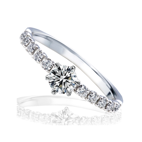 美輪宝石:重ね着けでゴージャスに！人気のハーフエタニティタイプ0.3ct婚約指輪が23万円