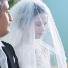 ホテル グランドアーク半蔵門:挙式+衣装&美容プラン≪チャペル・神殿｜選べる挙式会場で記憶に残るウエディング≫