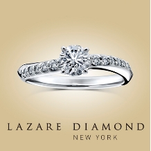 ラザール ダイヤモンド ブティック:【グラマシー】ゆるやかなウェーブに美しいメレダイヤがほどよい華やかさを演出！