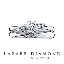 ラザール ダイヤモンド ブティック:【シンフォニー】流れるようなライン、きらめくダイヤが響き合う音色のように美しい