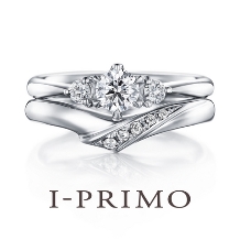 I-PRIMO(アイプリモ):【メティス】6本の立て爪で留められたセンターダイヤモンドをいっそう引き立てます