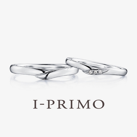 I-PRIMO(アイプリモ):＜クレメンティア＞重なりのラインや巻き込みにこだわったデザイン