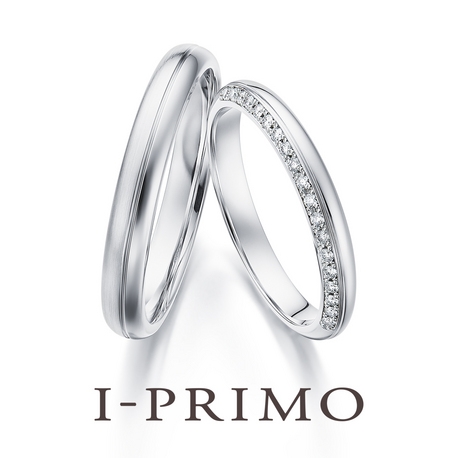 I-PRIMO(アイプリモ):＜アナエル＞極小メレを片側に敷き詰めたデザイン