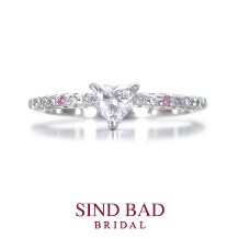 婚約指輪　ハートシェイプダイヤモンドとピンクダイヤモンドをアレンジ　ストレート