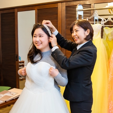 コルティーレ茅ヶ崎／セント・エターナル・チャペル：【衣裳重視の方必見！】400着から選べるドレス試着体験