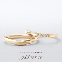 JEWELRY STUDIO Advance:指を細く華奢に見せるおすすめリング　Feuille(フィユ)『ふたりの心を繋ぐ』