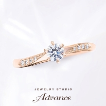 JEWELRY STUDIO Advance:流れるようなダイヤが指に煌めくAvenir(アベニール)『未来』