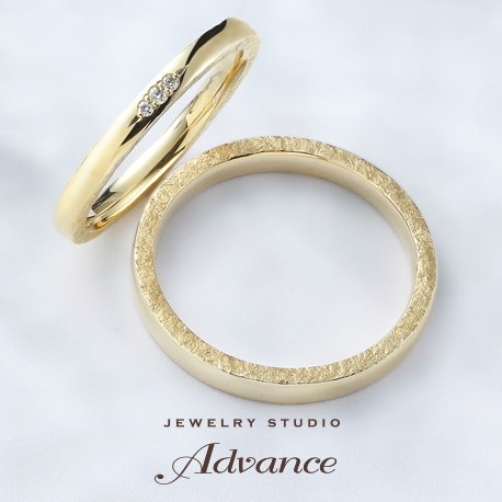 JEWELRY STUDIO Advance:【鍛造シリーズ】『リング側面の鎚目加工もこだわり』