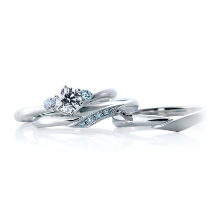 CAFERING／カフェリング:【シェリ】幸せのアイスブルーダイヤモンドが輝く結婚指輪