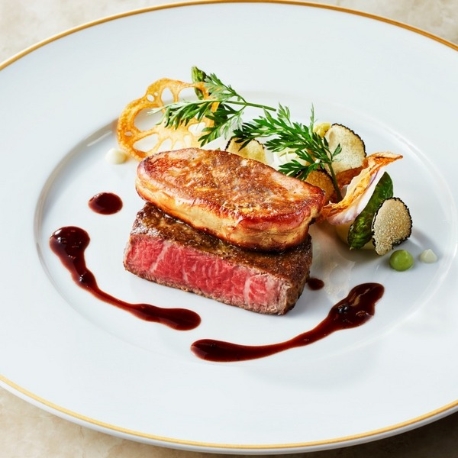 ヒルズスィーツ宇都宮ブリーズテラス：【料理3年連続1位★美食体験】ドレス2着特典×Soraチャペル演出