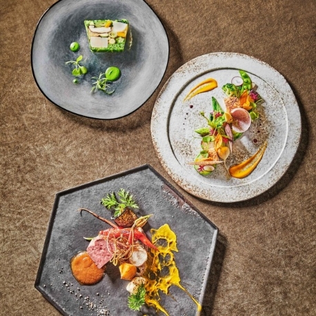 ブランレヴュー宇都宮アクアテラス：月1★最大180万｜憧れチャペル×貸切ガーデン×ハーフコース試食