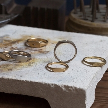 atelier Kiona.（アトリエ キオナ）:【Kiona.Collection】珍しいシグネットを結婚指輪に～square～