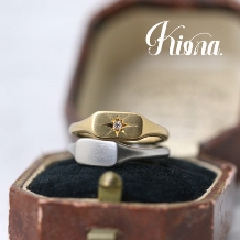 【Kiona.Collection】珍しいシグネットを結婚指輪に～square～