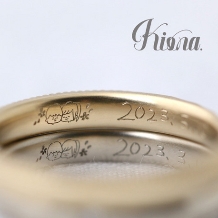 ふたりの手描き♪持ち込みデザインの似顔絵を刻印した結婚指輪！