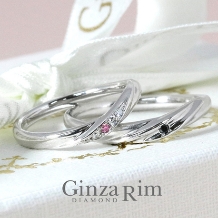 【銀座リム／レベッカ】自然なウエーブ＆ピンクダイヤの女性らしいリング