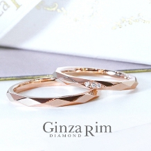 【銀座リム／カルラ】ダイヤ型の多面カットが煌めく「私たちらしい」リング