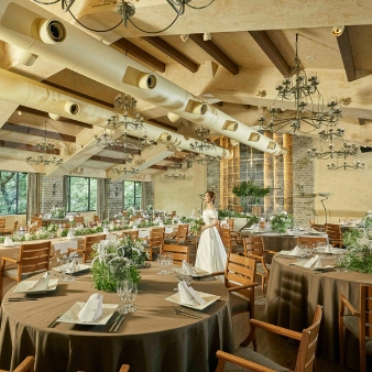 THE HILLTOP TERRACE NARA（ザ・ヒルトップテラス奈良）:【26年6月末まで】送迎バス無料<60名178万円>天理教プラン