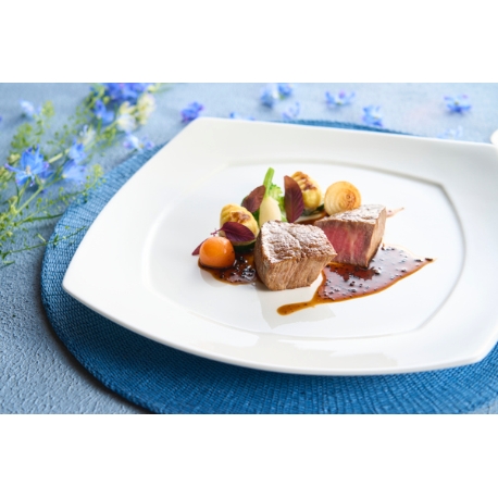 Ｌｕｍｉａｍｏｒｅ（ルミアモーレ）：＼170万優待*4大特典★／天井高18m陽光チャペル&厳選牛VIP試食