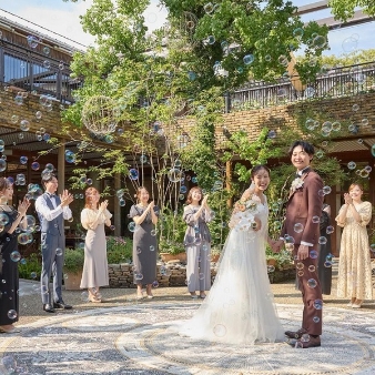 結婚式場：―NEW PRODUCE―〈 貸切一軒家の新スタイル体感×絶品試食 〉