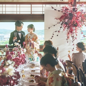 結婚式場：直前◎【月3回限定・最大100万特典】格式体験×2万円コース試食