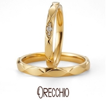 ＜ゼラニウム＞結婚指輪　マーキス方のブロックが連なった動きのあるデザイン
