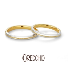 ＜レガート＞結婚指輪　プラチナのアームに走るイエローゴールドのミル打ちがポイント