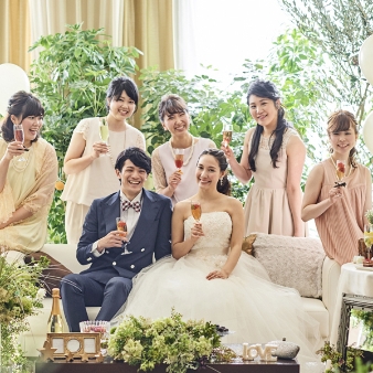 城西館:【2027年5月～9月限定】人気シーズンを賢く叶える早割ウエディングプラン:ゲストとリラックスしたカジュアルなパーティーを楽しみたいふたりにもおすすめのパーティー会場