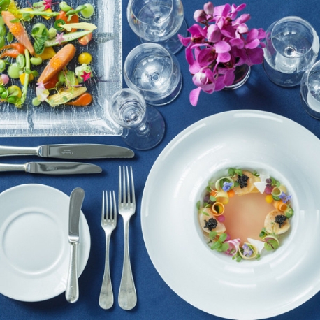 ホテル ラ・スイート神戸ハーバーランド　（ＨＯＴＥＬ　ＬＡ　ＳＵＩＴＥ　ＫＯＢＥ　ＨＡＲＢＯＲＬＡＮＤ）：【水曜限定】13大特典×光と海のチャペル×贅沢6品無料試食