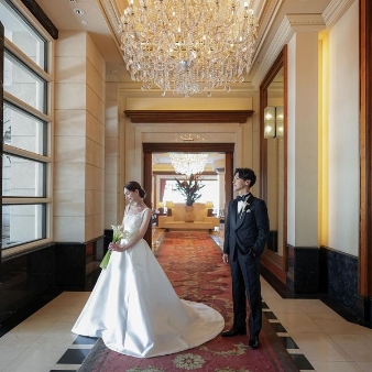 結婚式場：組数限定【最大150万優待】特選黒毛和牛試食×光チャペル体験