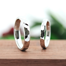 結婚指輪専門店　工房Ｒｙｏ:【職人技のデザインを二人の好みの幅で作れる】鎚目