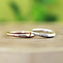 結婚指輪専門店　工房Ｒｙｏ:【好きな位置にダイヤをつけれる結婚指輪】曲線と妖精ダイヤ