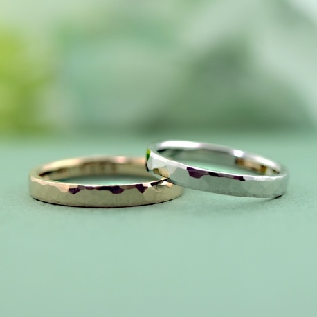 結婚指輪専門店　工房Ｒｙｏ:【職人が手打ちで施すたたき模様】鎚目の結婚指輪