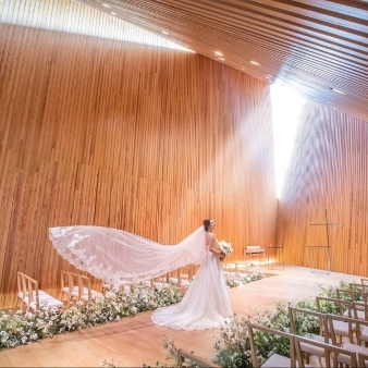 結婚式場：＼当館満足度No.1／1件目Gift2万円×豪華試食付花嫁ALLツアー