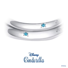 VANillA（ヴァニラ）:耐久性の強い鍛造（たんぞう）製法で作られた「Disney シンデレラ」の結婚指輪
