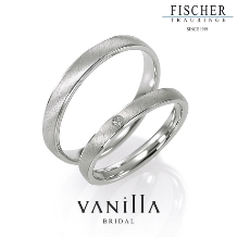 VANillA（ヴァニラ）:美しい斜めの光沢感が魅力！新種マット加工が施された耐久性の高い鍛造製法の結婚指輪