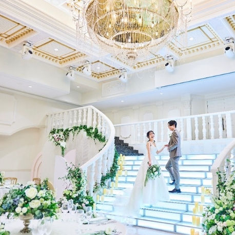 マリアージュ彦根：【お城ツアー５万円旅行優待】大聖堂＆圧巻３D演出《贅沢試食》