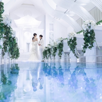 結婚式場：GW限定*チャペルリニューアル【純白チャペル誕生】特典付フェア
