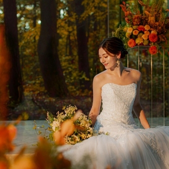 ＡＮＥＬＬＩ　軽井沢（アネーリ　軽井沢）:【26年9-11月】＜20名148万/30名183万＞紅葉×美食の秋*森一望の教会＆送迎＆ドレス２着など全部込みプラン